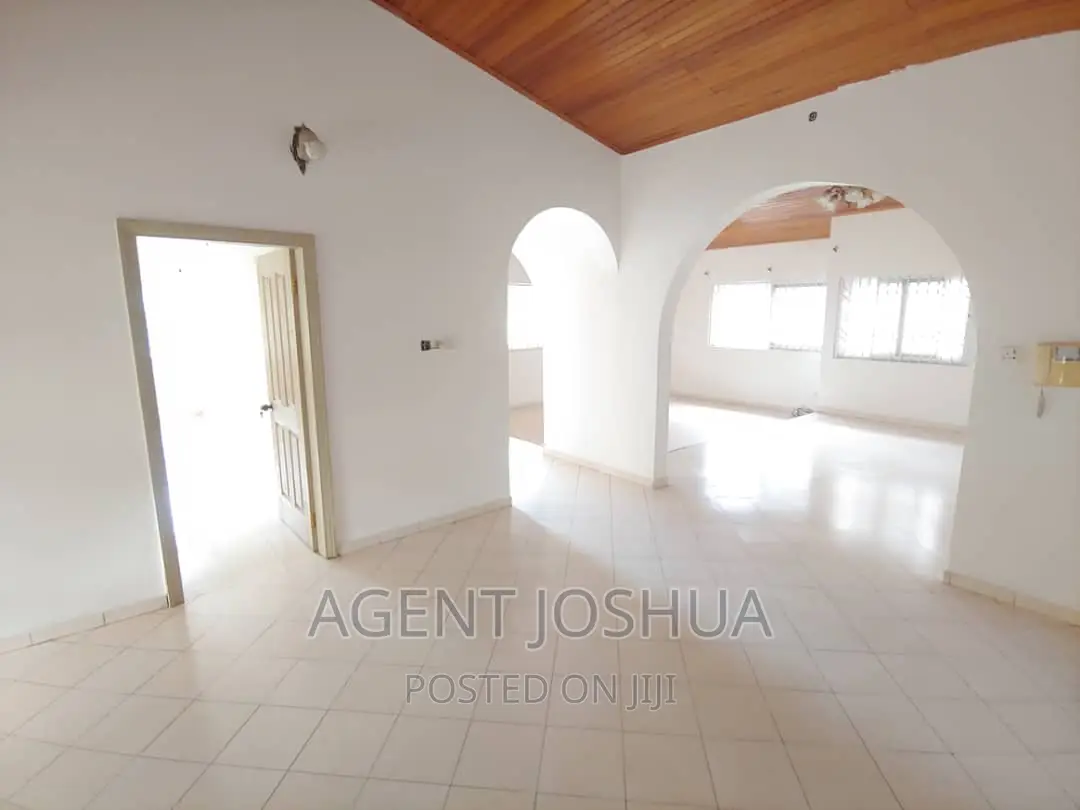 3bdrm House in Regimanuel Diamond, Spintex for rent