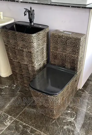 Executive Wc With Basin Gold Black