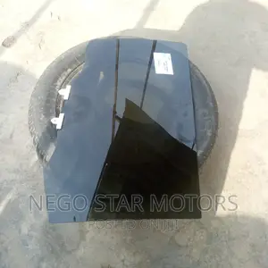 Toyota Highlander 2022 Back Door Glass Tinted