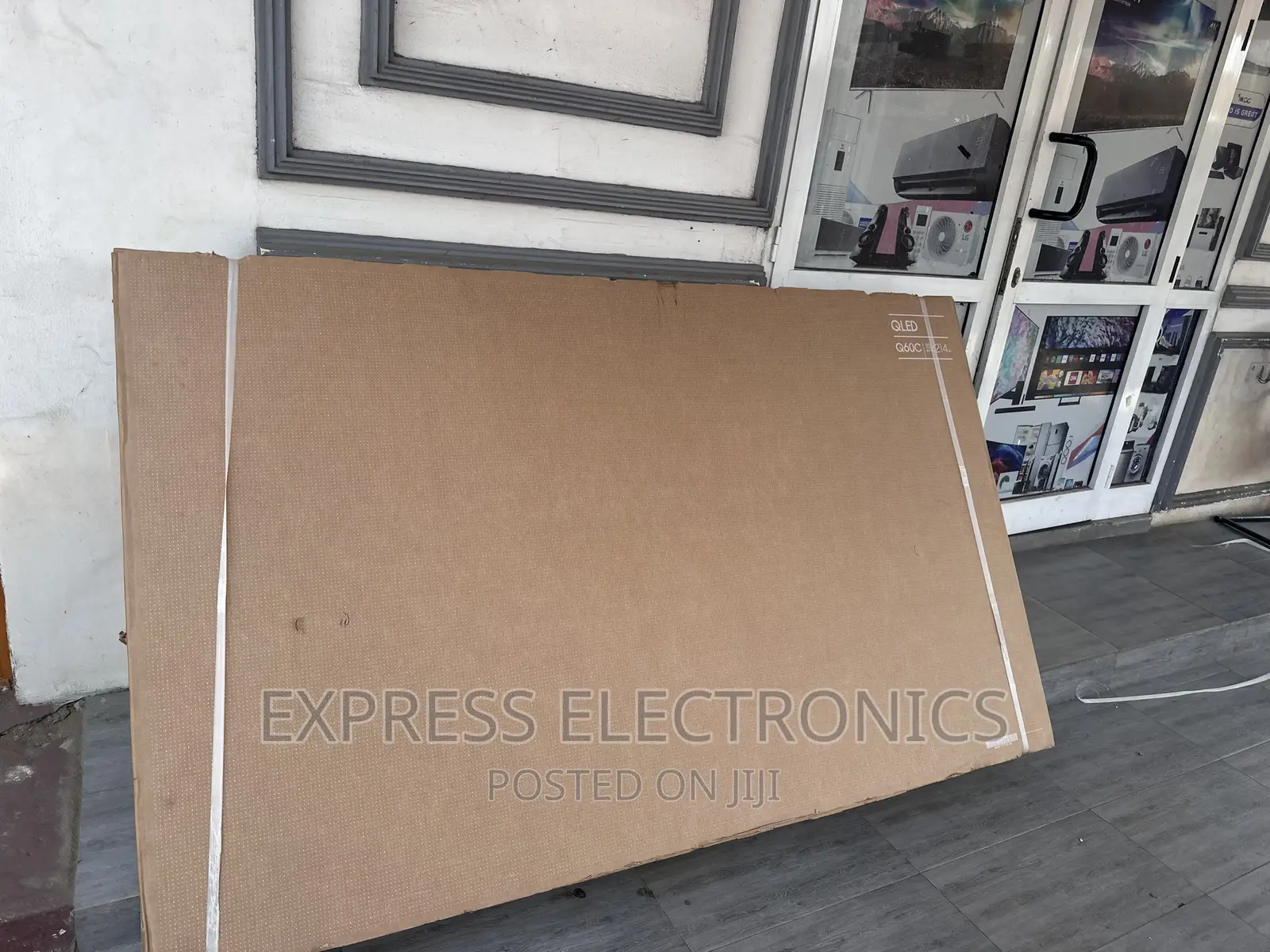 Very Lovely New Samsung 85”Q60c Qled Uhd