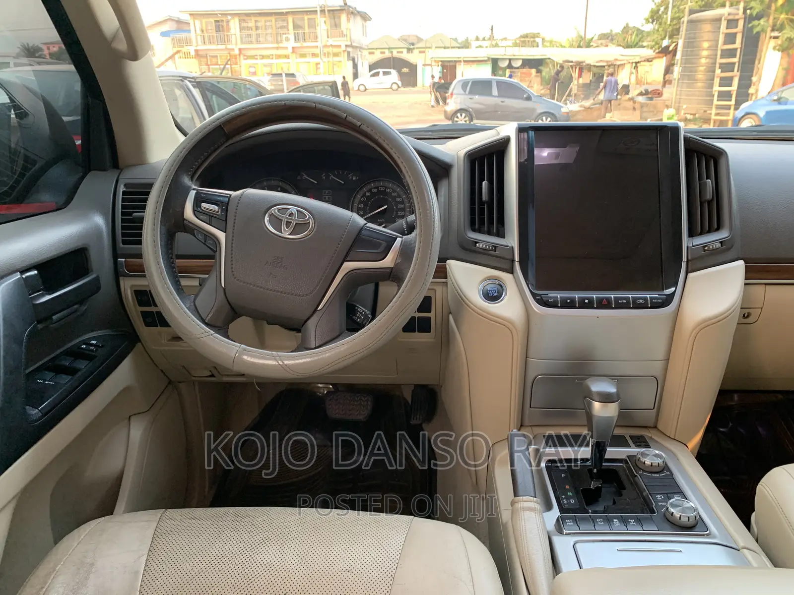 Toyota Land Cruiser for Rent