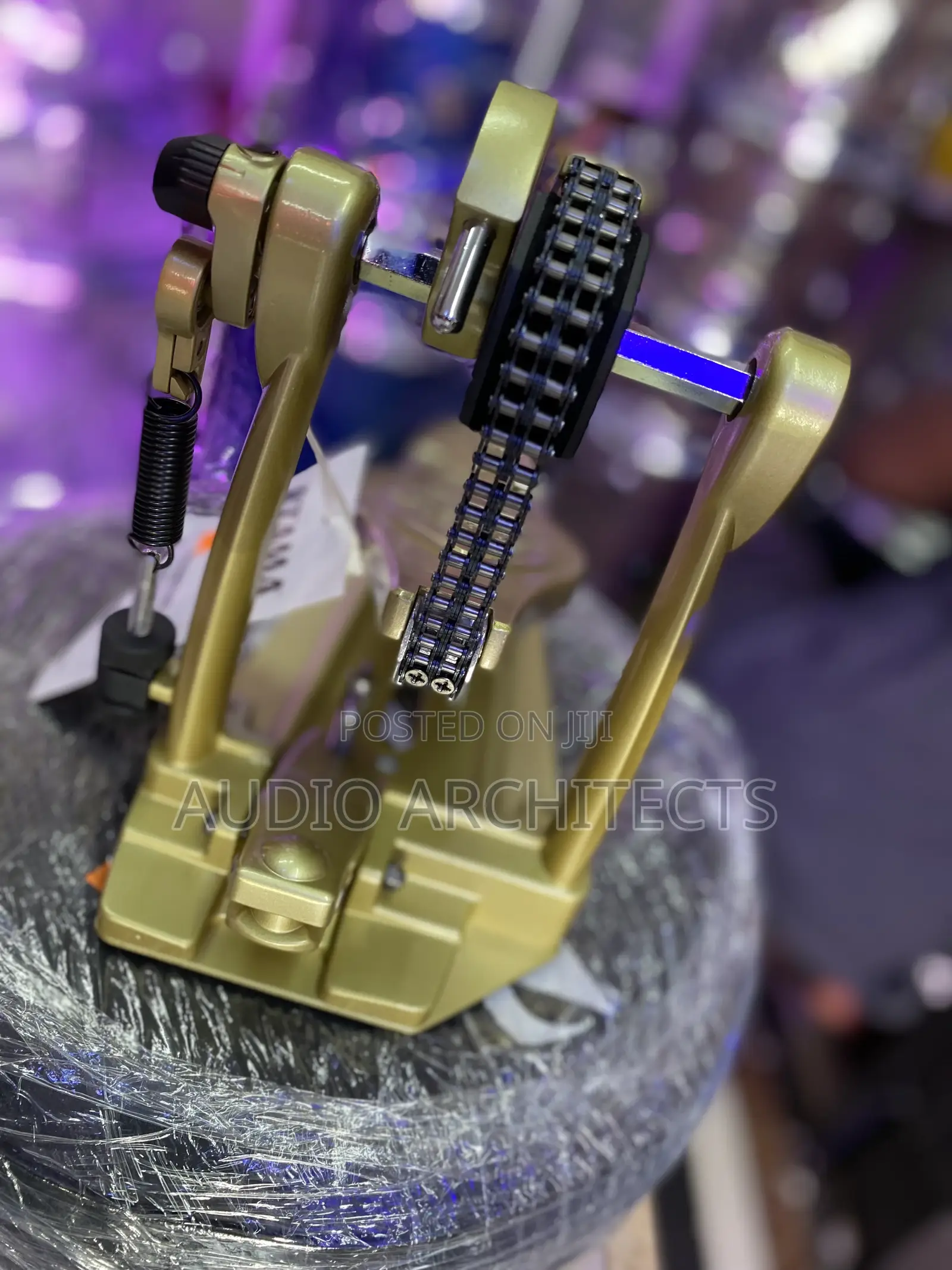 Drum Pedal Iron Cobra Tama (600)