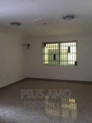 Spacious Chamber and Hall