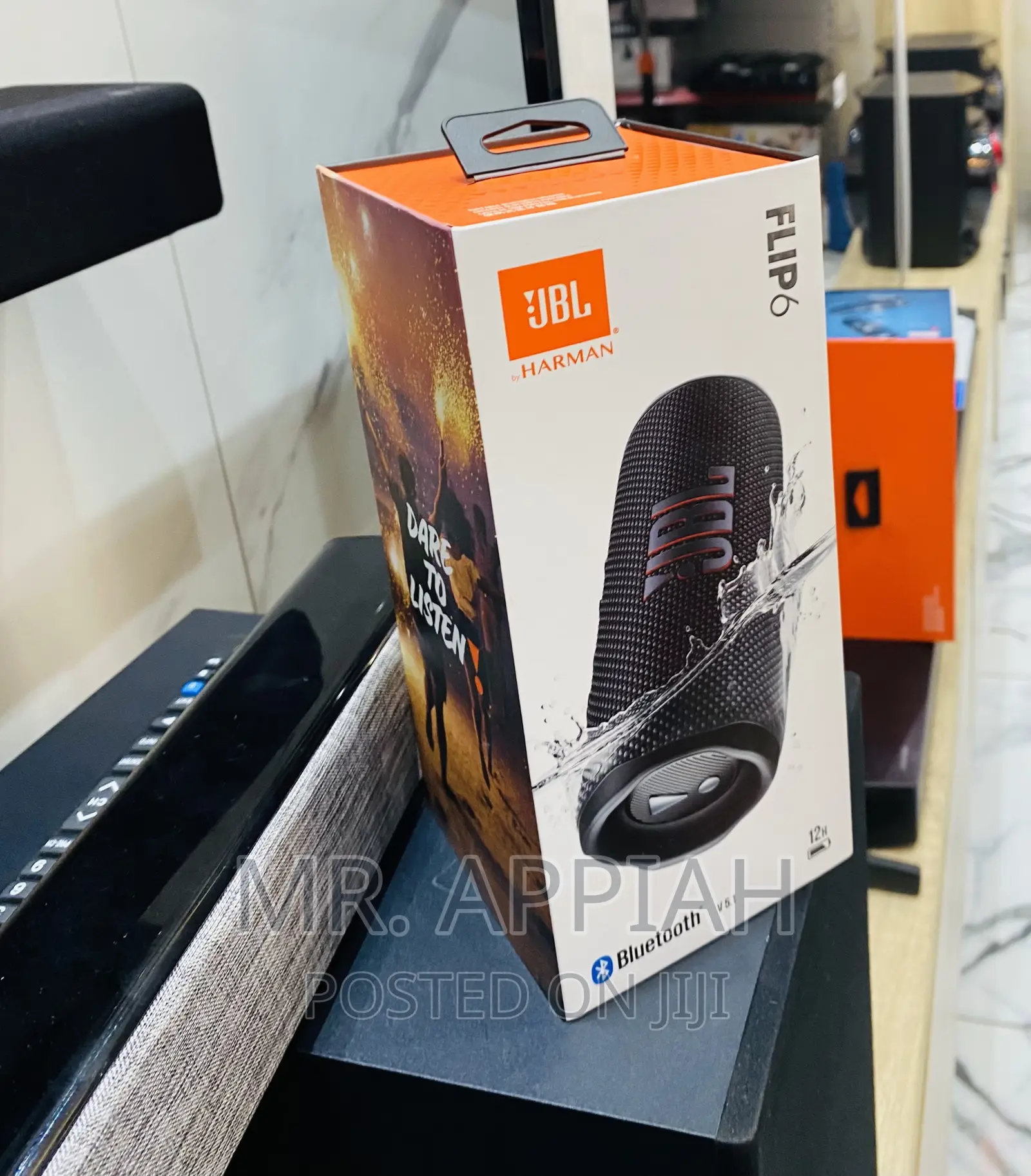 Shop Authentic JBL Flip 6 Rechargeable Speaker(Black).