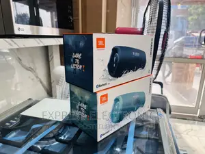 Bettet and Authentic Bluetooth Speaker Charge 5