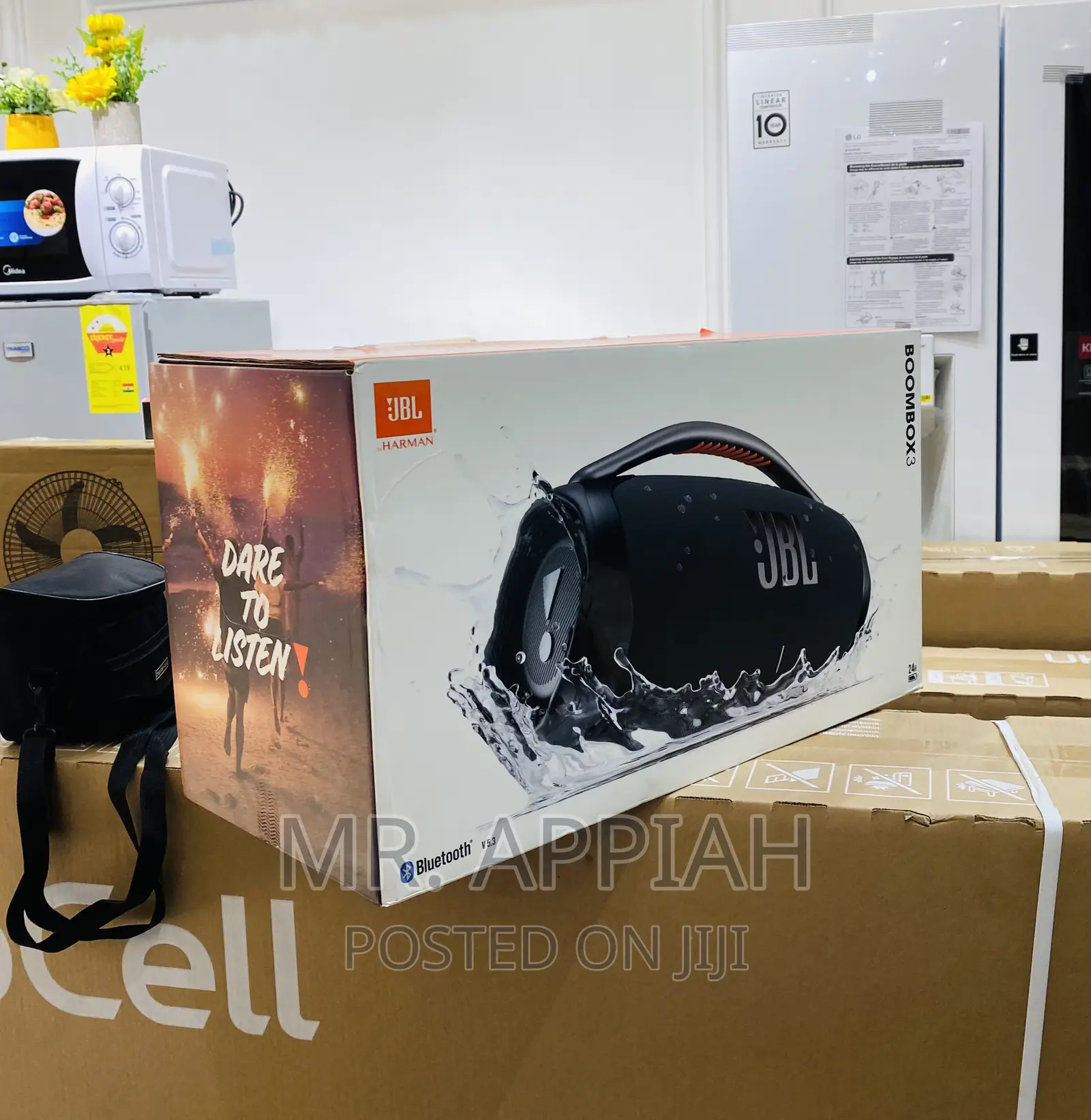 Shop Classic JBL Boombox 3 Rechargeable Speaker(Black).