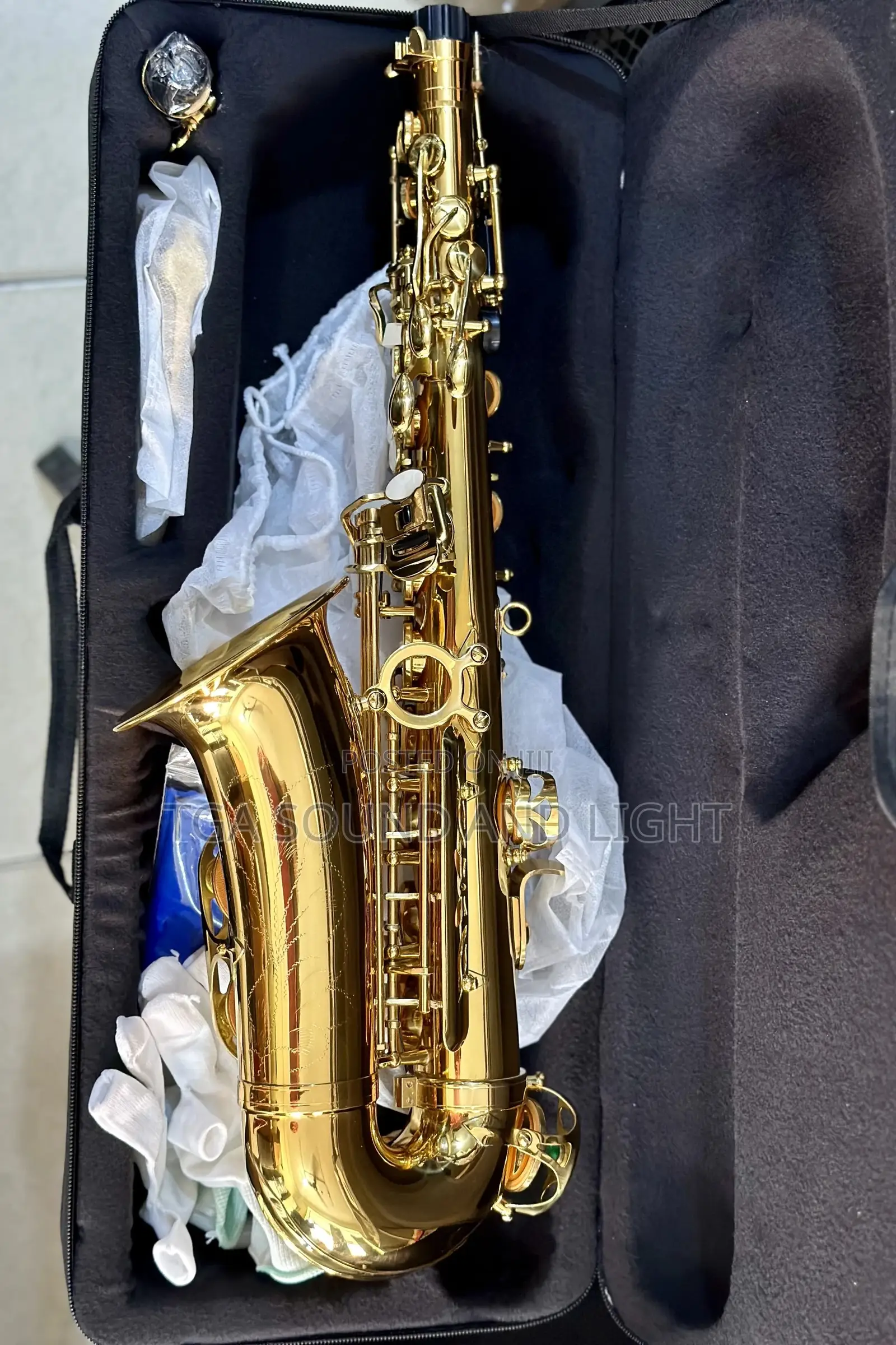 Yamaha Yas Alto Saxophone - Gold
