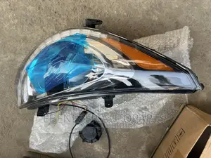 Hyundai Accent 2011 - 2014 Headlights