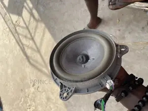 Toyota Corrolla 2003 to 2013 Door Speakers Pair