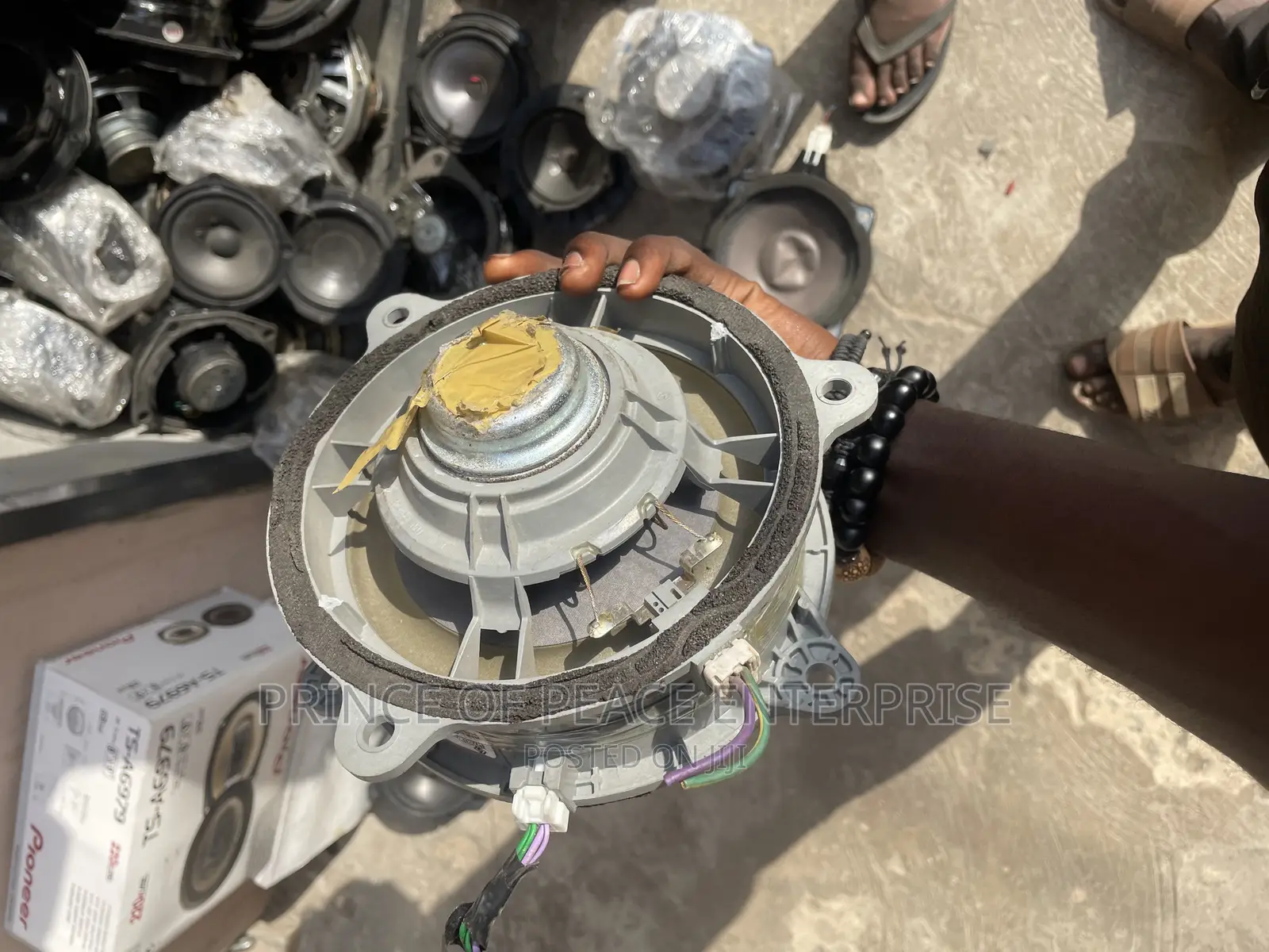 Toyota Corrolla 2003 to 2013 Door Speakers Pair