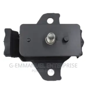 TOYOTA Hilux 2008-12 Engine Mount (Seat) Right. Original.