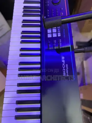 Roland Juno DS 88 Keys