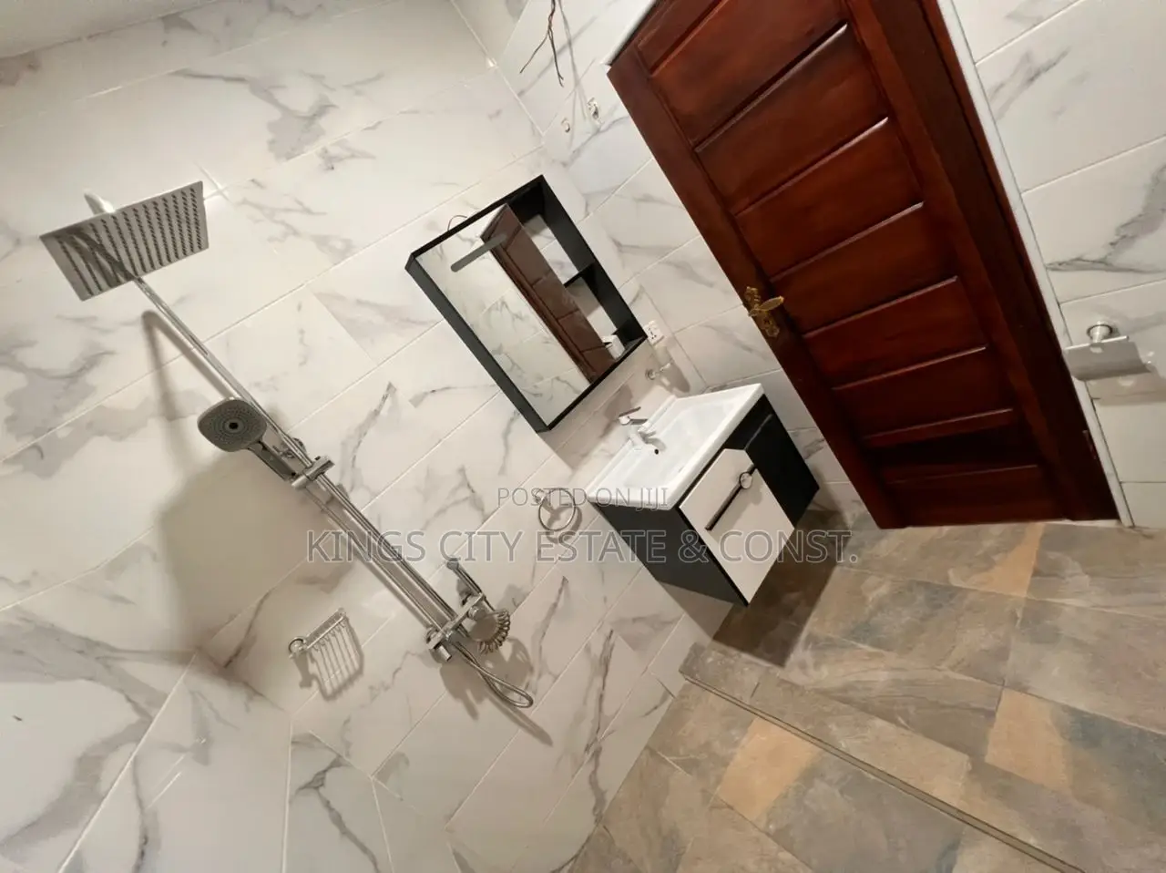 4bdrm House in Odumasi, Pokuase for sale
