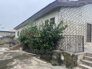 6bdrm House in Fredimens Real, Kumasi Metropolitan for sale
