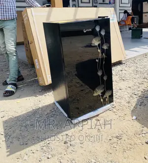 Unique Designed Pearl PF-109 Single Door Electric Fridge.