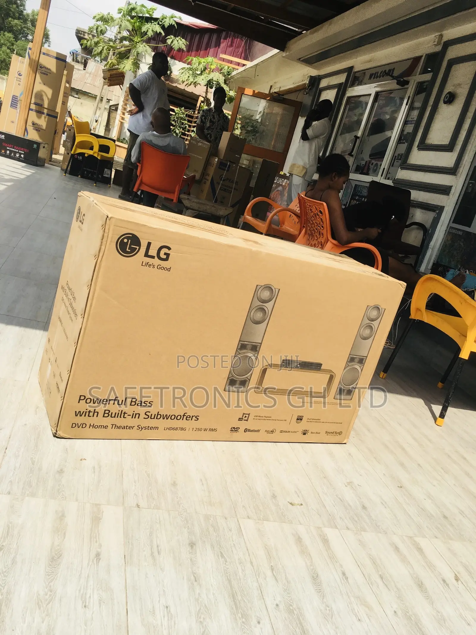 Purchase Wireless Electric LG Black LHD687 Speaker