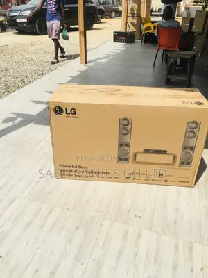Affordable Black Wireless Bluetooth Speaker LG LHD687 
