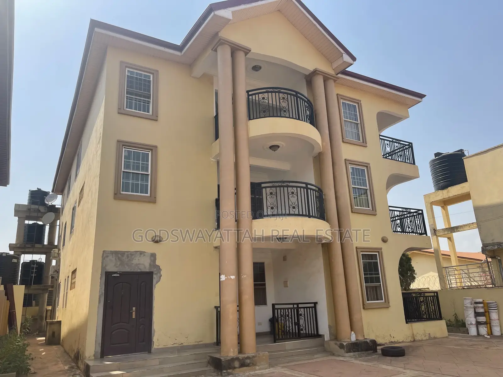 3bdrm Apartment in East Legon, Adjiriganor for rent
