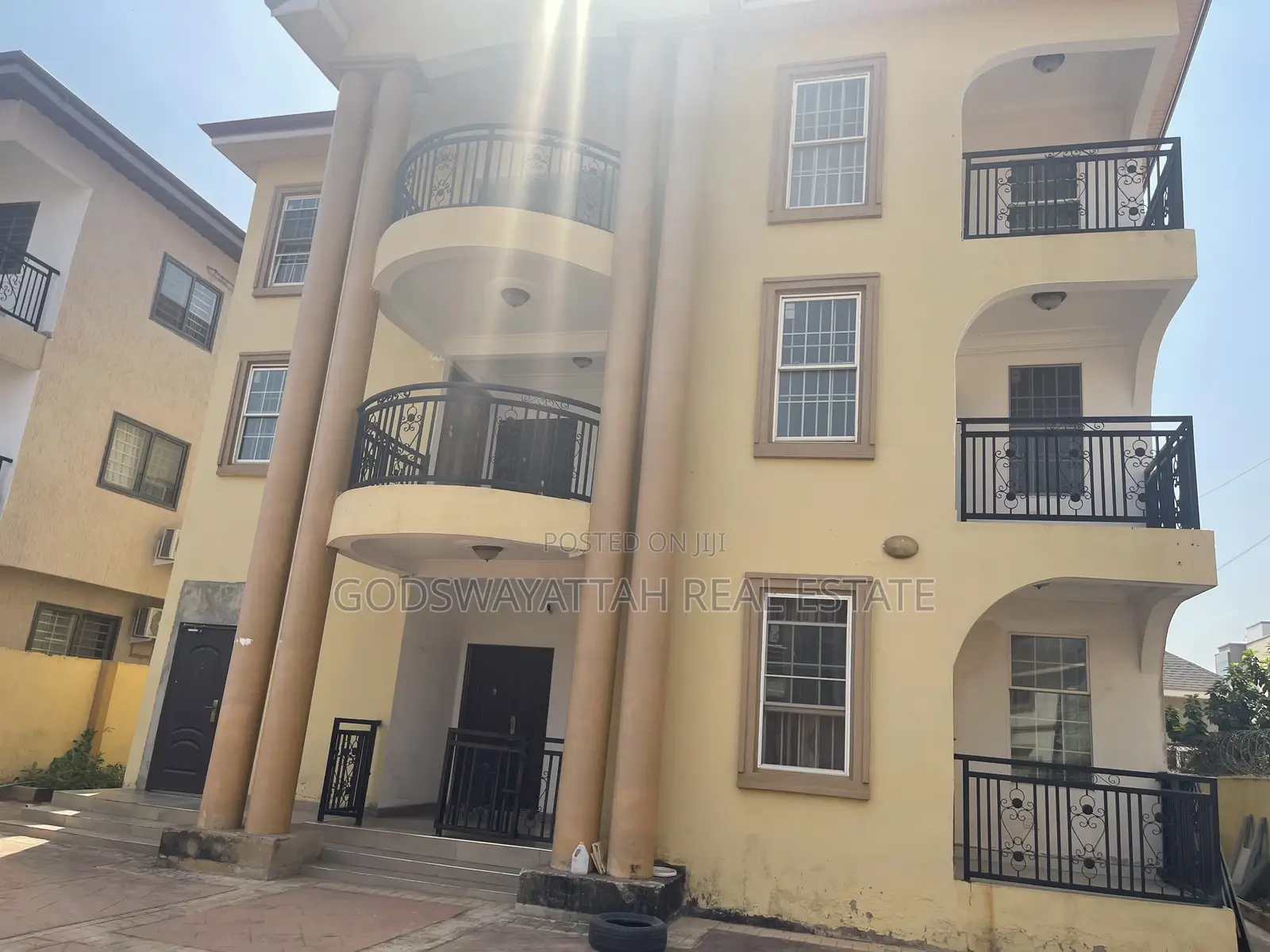 3bdrm Apartment in East Legon, Adjiriganor for rent