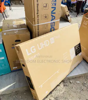 Classic Designed LG 55UR7 55 Inch Uhd Smart Led Tv(Black)
