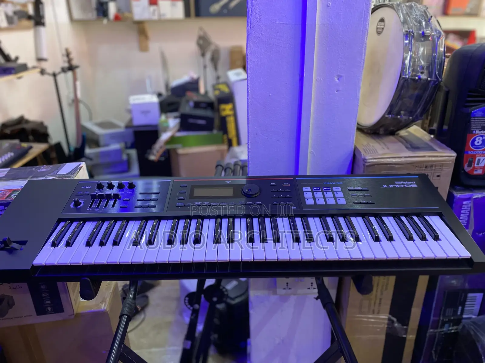 Roland Juno DS 61 Keys Synthesizer