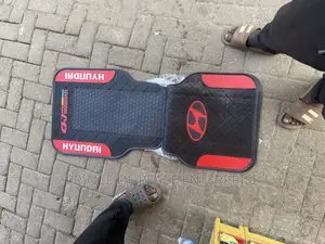 Universal Hyundai Floor Mat