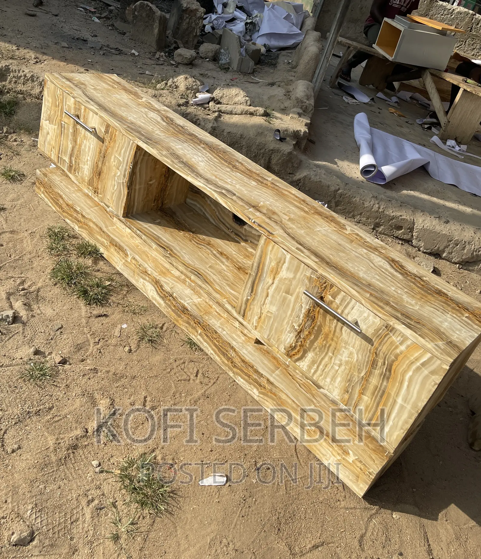 Quality Wooden Tv Stand