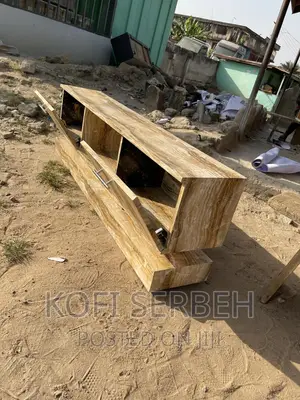 Quality Wooden Tv Stand