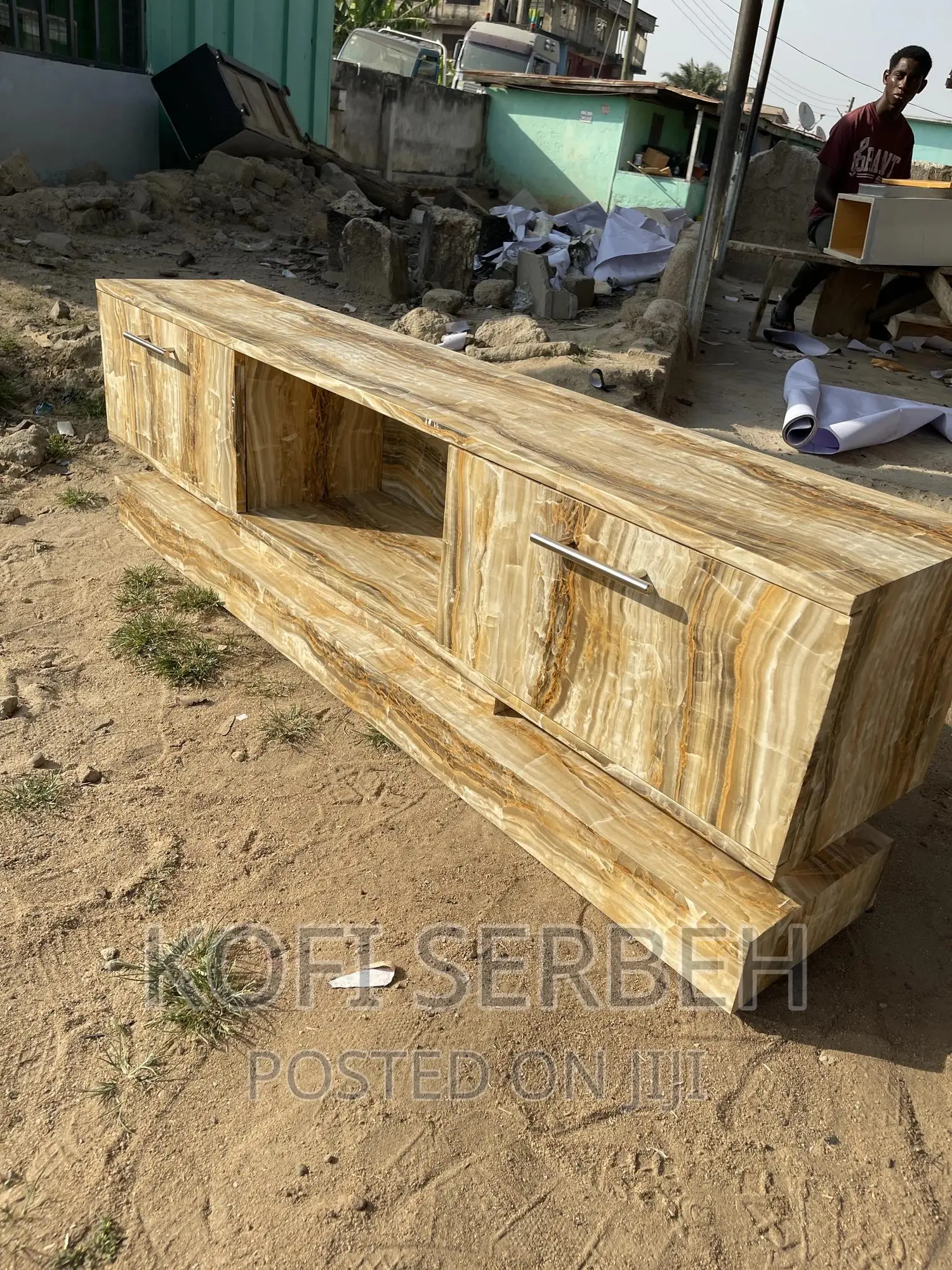 Quality Wooden Tv Stand