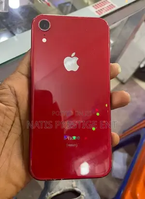 Apple iPhone XR 128 GB Red
