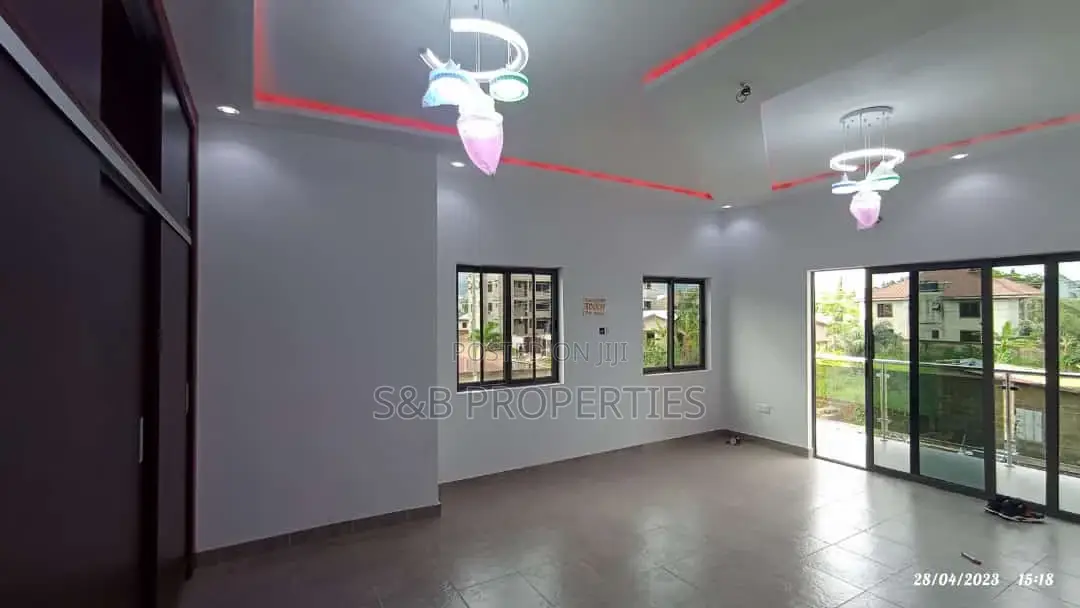 4bdrm House in Oyarifa for sale