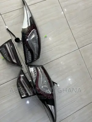 HYUNDAI Elantra Tail Light Spec 2011-2016