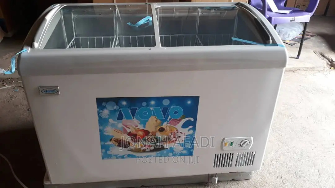 Novo Double Door Display Freezer – 258 Litre White