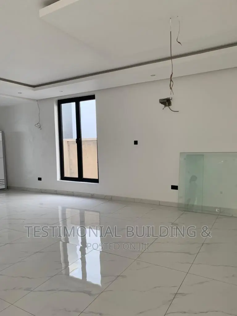 Furnished 3bdrm House in Testimonial Building, Adjiriganor for sale