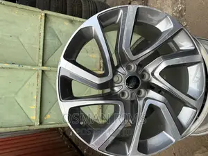 Range Rover Sports Rim 21