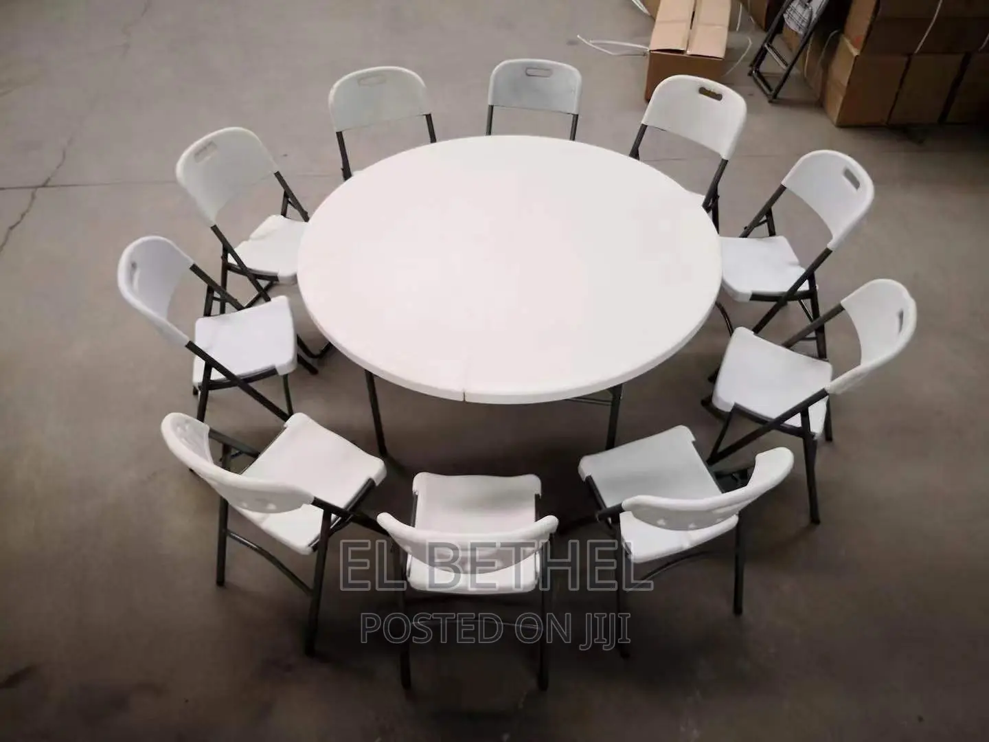 Round Table