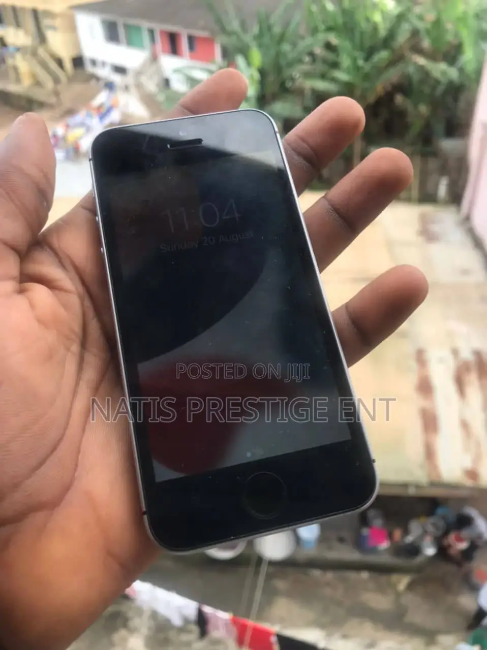 Apple iPhone 5s 16 GB Black