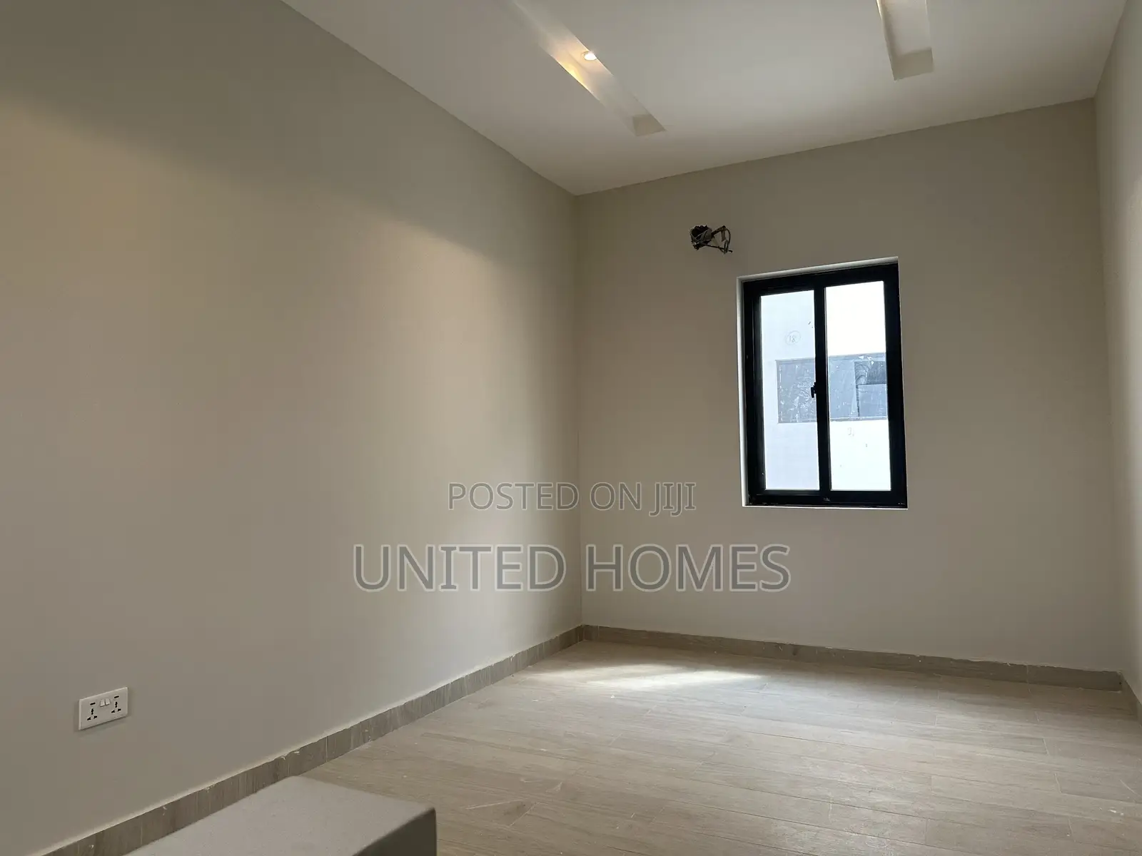 5bdrm House in Oyarifa for sale