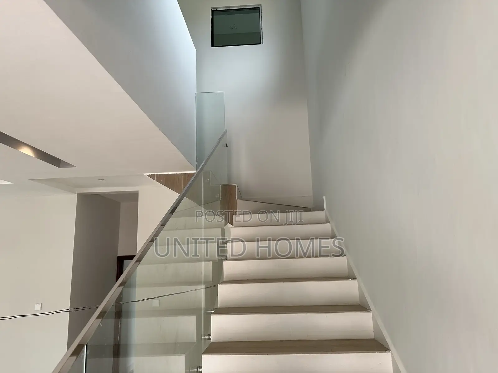 5bdrm House in Oyarifa for sale