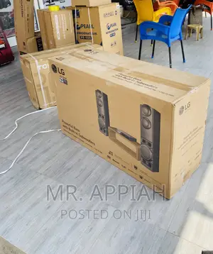 Adorable LG 4.2ch(LHD 687)Electric Home Theater,Black.