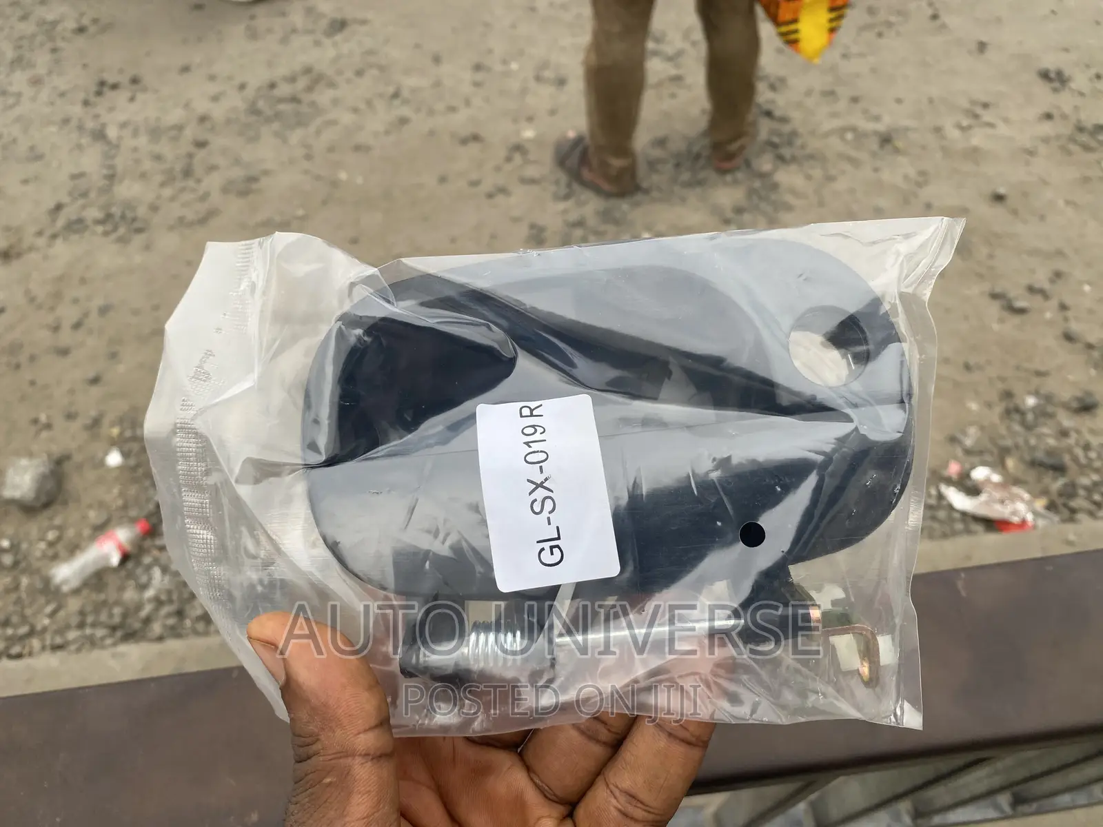 Hyundai H200 Outside Door Handle Available