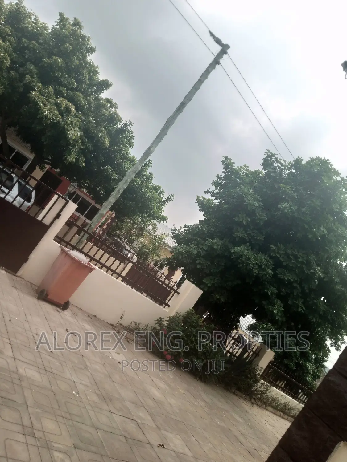 3bdrm House in $550 Ghana Flag, Oyarifa for rent