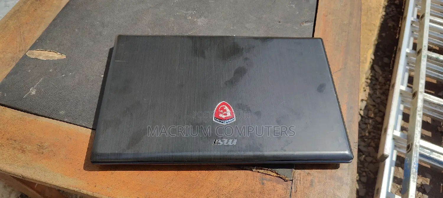 Laptop MSI GP60 2PE Leopard 8GB Intel Core i7 HDD 500GB