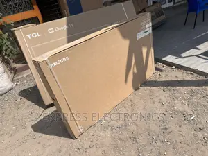 Sharp Smart Uhd __ Samsung 55”Au7000
