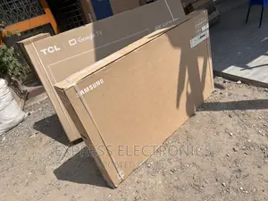 Sharp Smart Uhd __ Samsung 55”Au7000