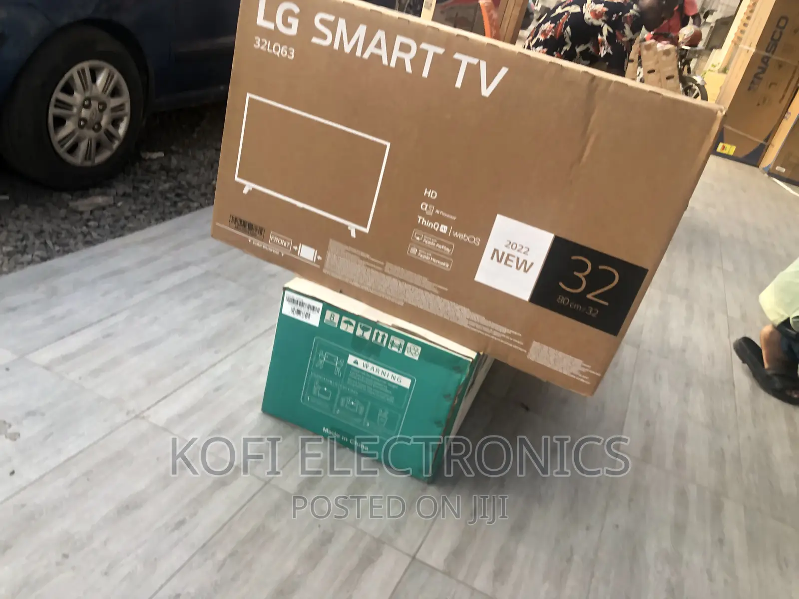 LG 32'' HD Smart TV Webos Thinq AI With a Movie Like Sound
