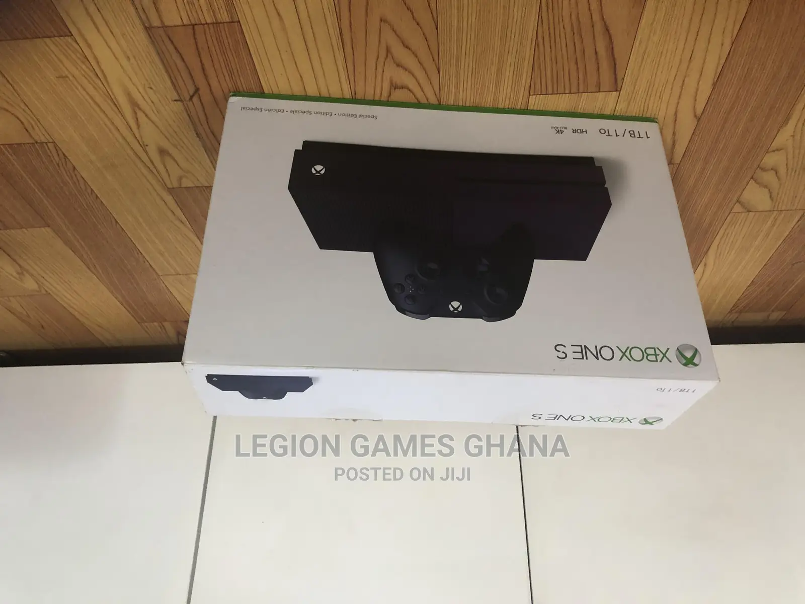 Brand New Limited Edition Xbox 1s 1tb