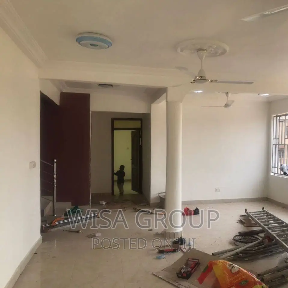5bdrm Duplex in Wisa Groups, Accra Metropolitan for rent
