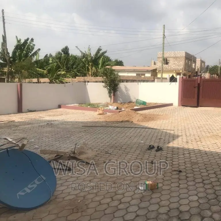 5bdrm Duplex in Wisa Groups, Accra Metropolitan for rent