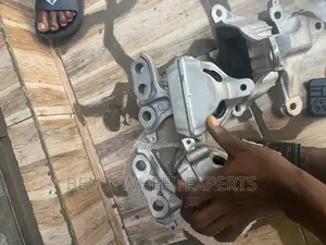 Honda Civic 2015-19 Engine Seats